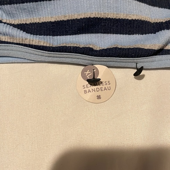 Lucky Brand Bandeau - Picture 3 of 5